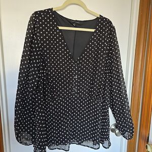 Lane  Bryant Size 22 Pullover Top Shirt Black Tiny Print Buttons Sheer Sleeves
